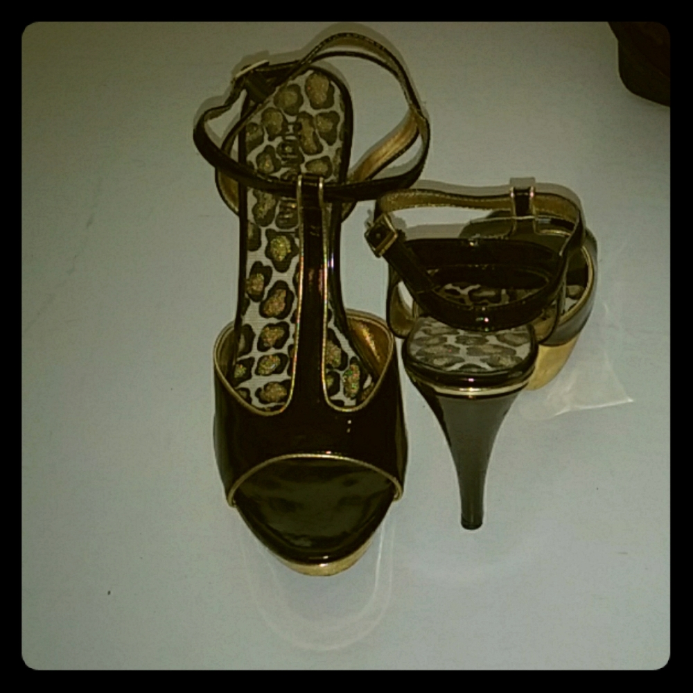 Colin Stuart platform shoes